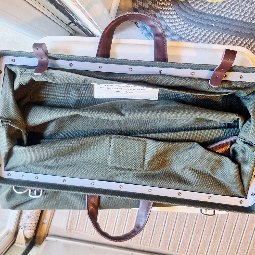 Large Canvas Weekender Bag - Picture 5 of 6